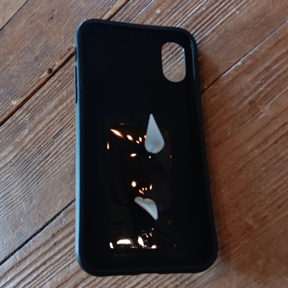 Case - Picture 2 of 3